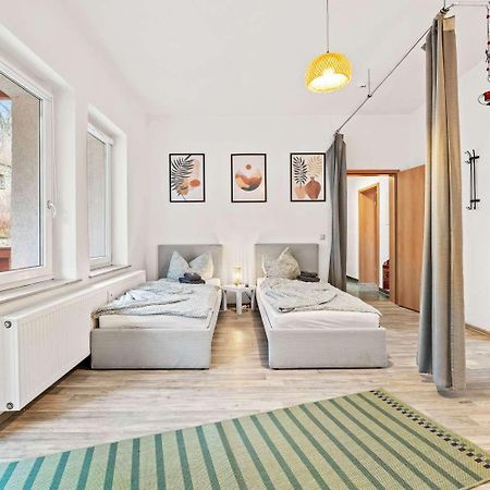 Nice Apartment With Balcony Apolda Eksteriør bilde